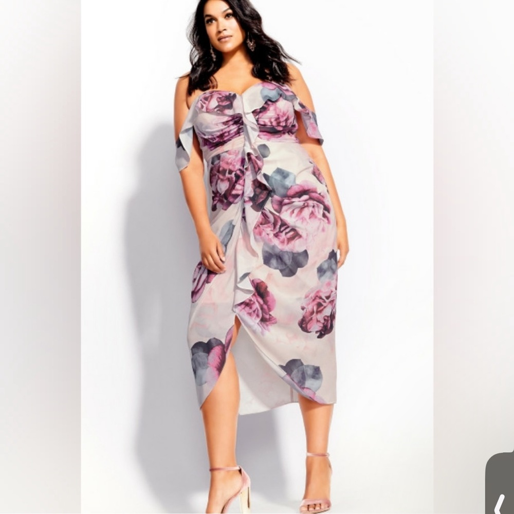 City Chic vintage bloom dress 18M. Va va voom.